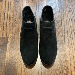 Black ankle booties